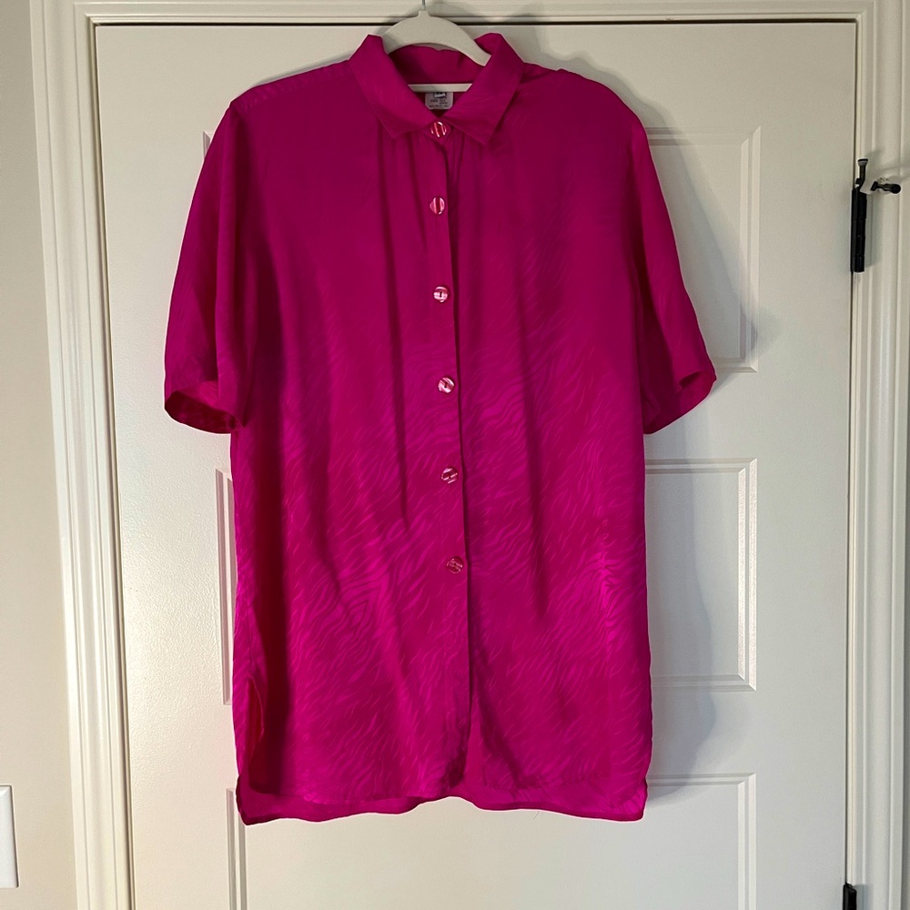 Vintage short sleeved silk button down shirt oversized fuchsia summer